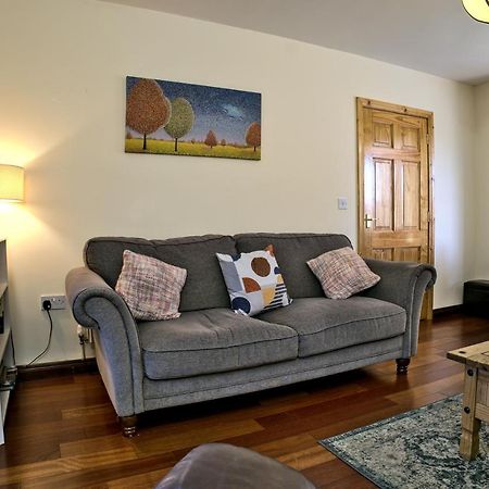 Village Lodge - Carlingford Dış mekan fotoğraf